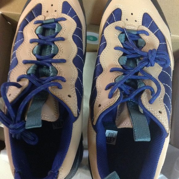 Nike ACG Air Mada Men's Tan, Dark Blue & Black Sneakers 11.5 New in Box - Picture 7 of 12